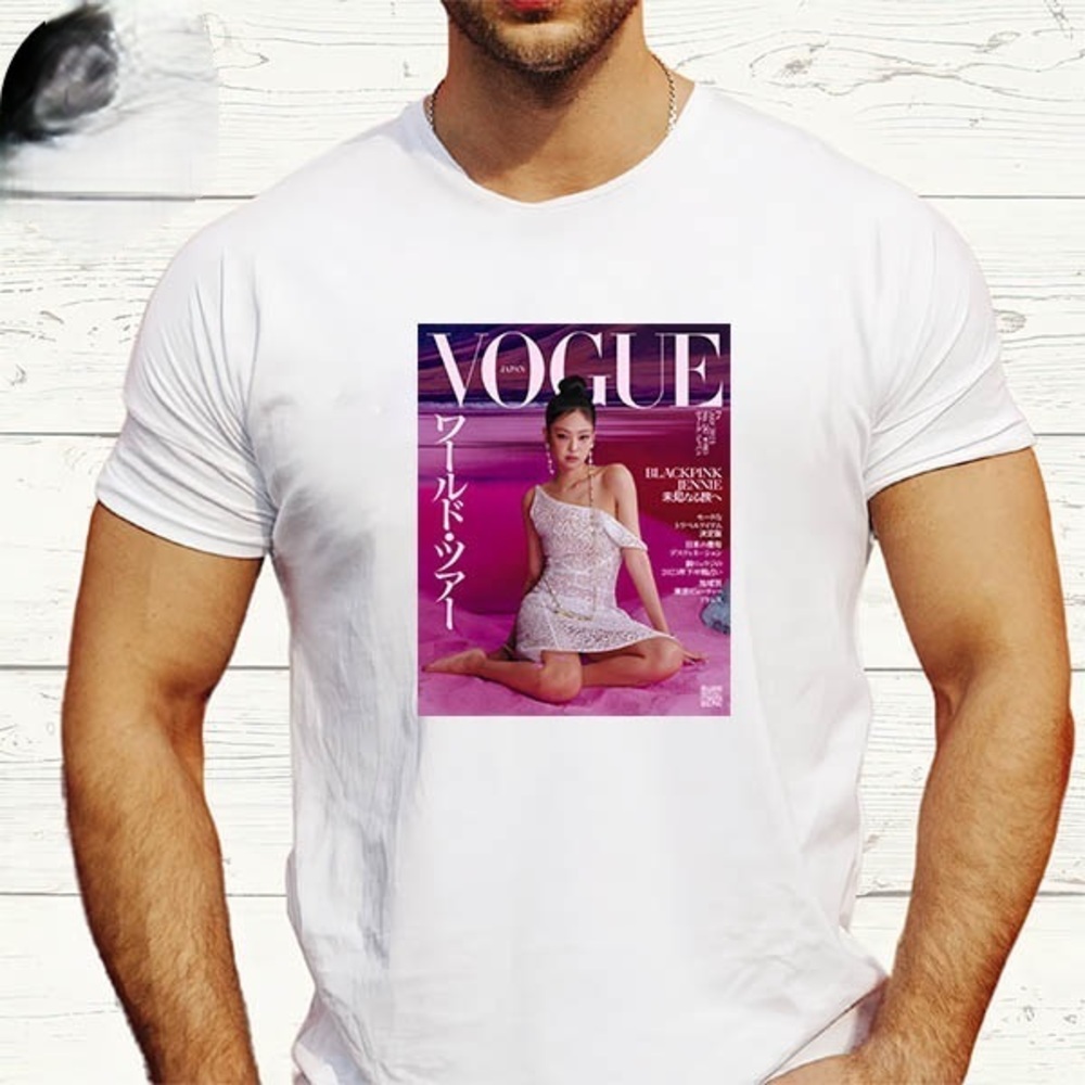 Black Jennie The July  Of Vogue Japan T-Shirt